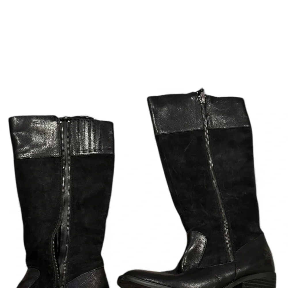 Born uchee suede